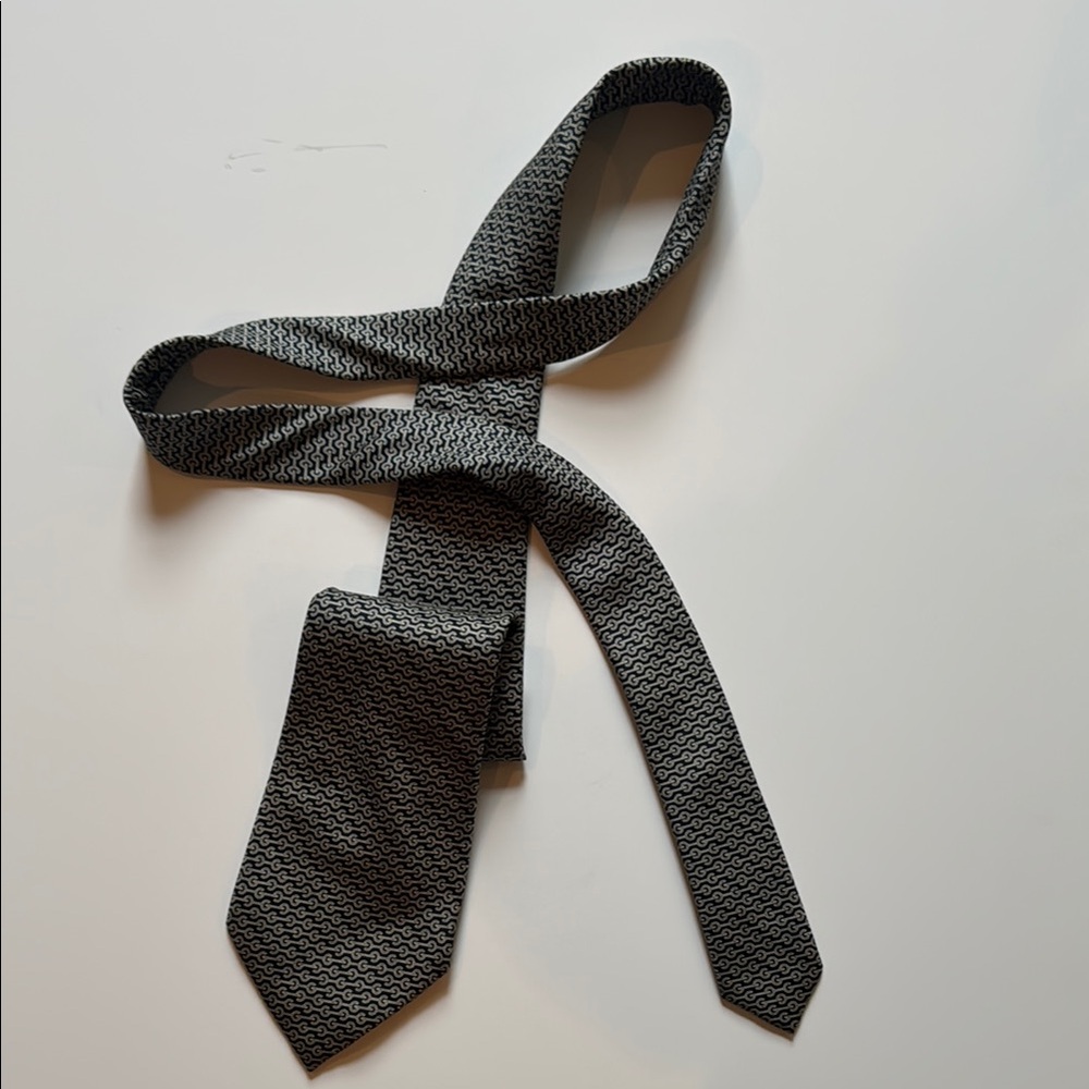 Vintage Gucci Gray Patterned Men's Tie